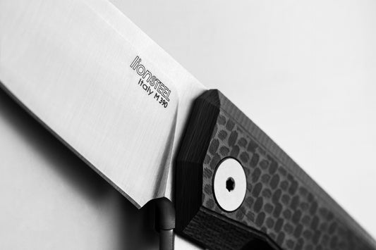 LionSteel Knives™ Myto Frame Lock MT01 CF Carbon Fiber and 6AI4V Titanium M390 Stainless Steel Pocket Knife