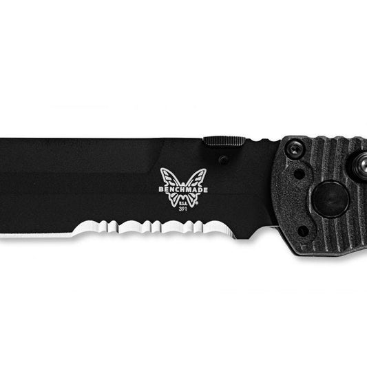 Benchmade, Inc.โข SOCP Folder 391SBK Black CF-Elite D2 Semi-Stainless Steel Pocket Knife