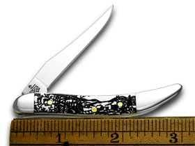 W.R. Case XX Knives White Delrin Deer Scene Toothpick Peanut Set 1/500 Pocket Knife Set WD-DS/P/T